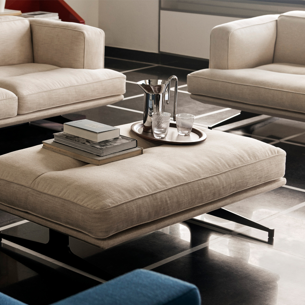 Inland Pouf