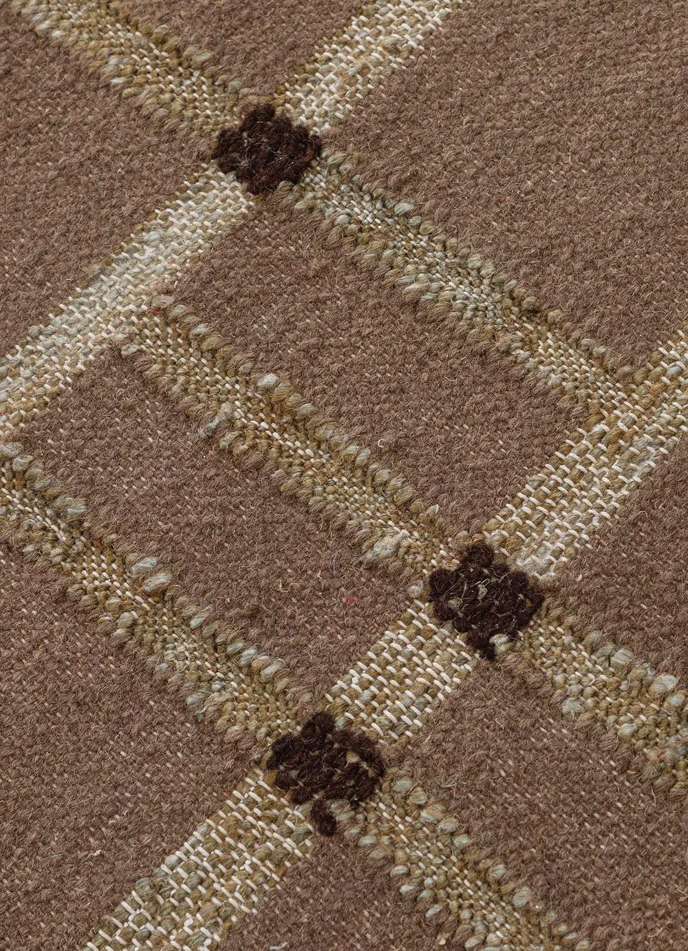 totzke-rugs-enlace-detail