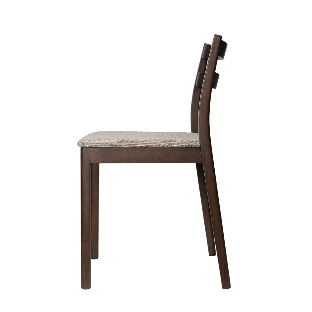 fermliving-ss26-bodadiningchair-ruggedboucle-seatupholstered-darkstainedbeech-natural-1104273338-2