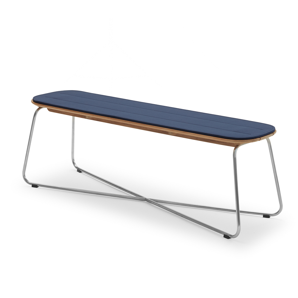 Lilium Bench